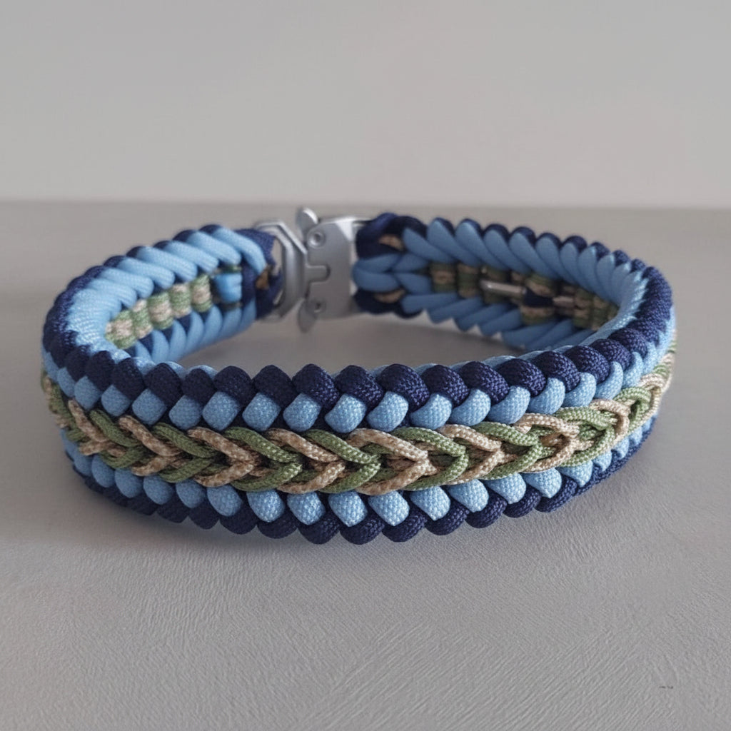 Collare Bosco Blu dettaglio del'intraccio realizzato artigianalmente