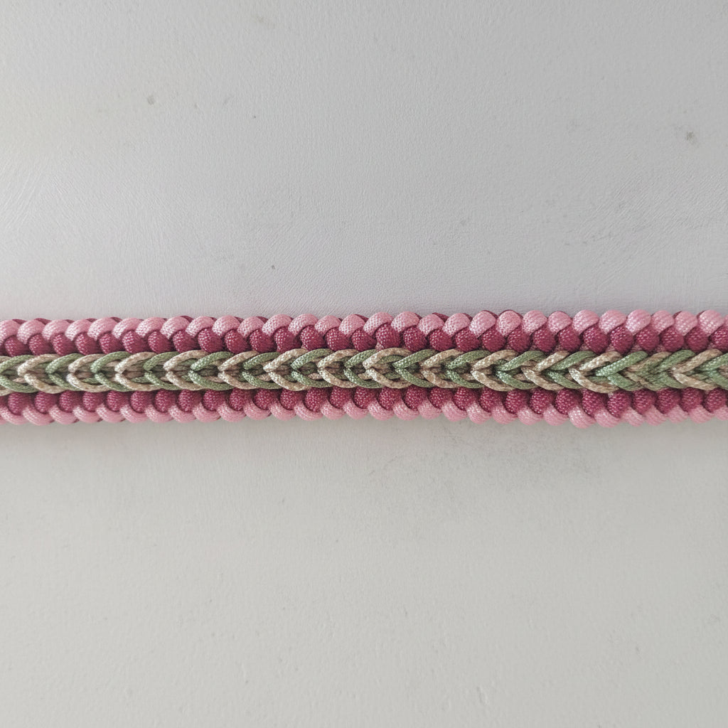 Dettaglio dell'intreccio realizzato per la linea artigianale e made in italy di zekyshop