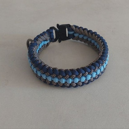 Collare isa blu artigianato italiano resistente elegante per passeggiate chic