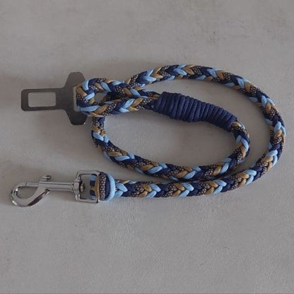 Guinzaglio auto bosco incantato blu by zekyshop realizzato in paracord colorato con moschettone in acciaio argentato e gancio per auto per la cintura di sicurezza