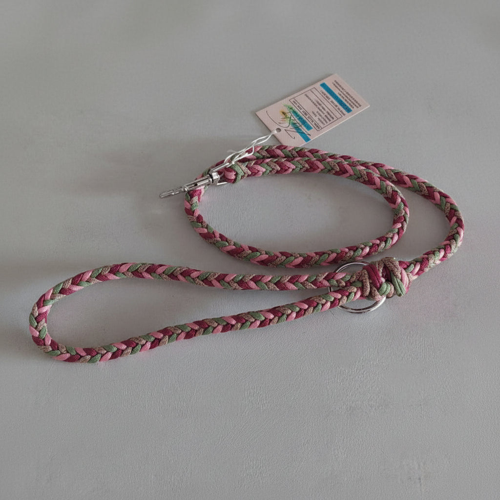Guinzaglio Bosco rosa produzione artigianale italiana realizzato a mano taglia unica da 110/120 cm disponibile in diverse colorazioni