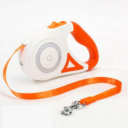 RETRACTABLE LEASH WITH LIGHT
