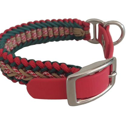 Dettaglio della fibbia utilizzata per realizzare il collare bosco alpino made in italy artigianale by zekyshop